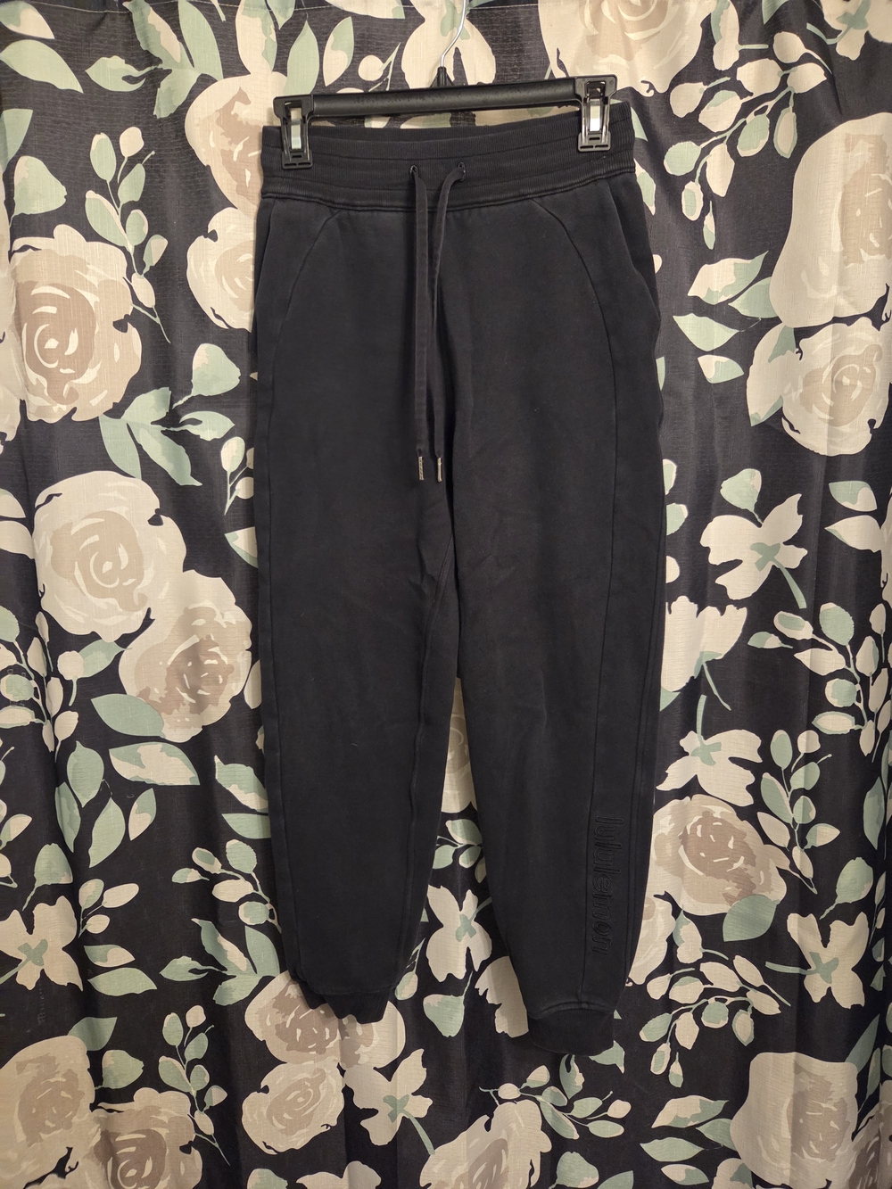 Lululemon High Rise Scuba Joggers